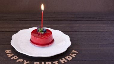 誕生日プレゼントに傘を贈るならコレ！メンズレディース別に3選ご紹介